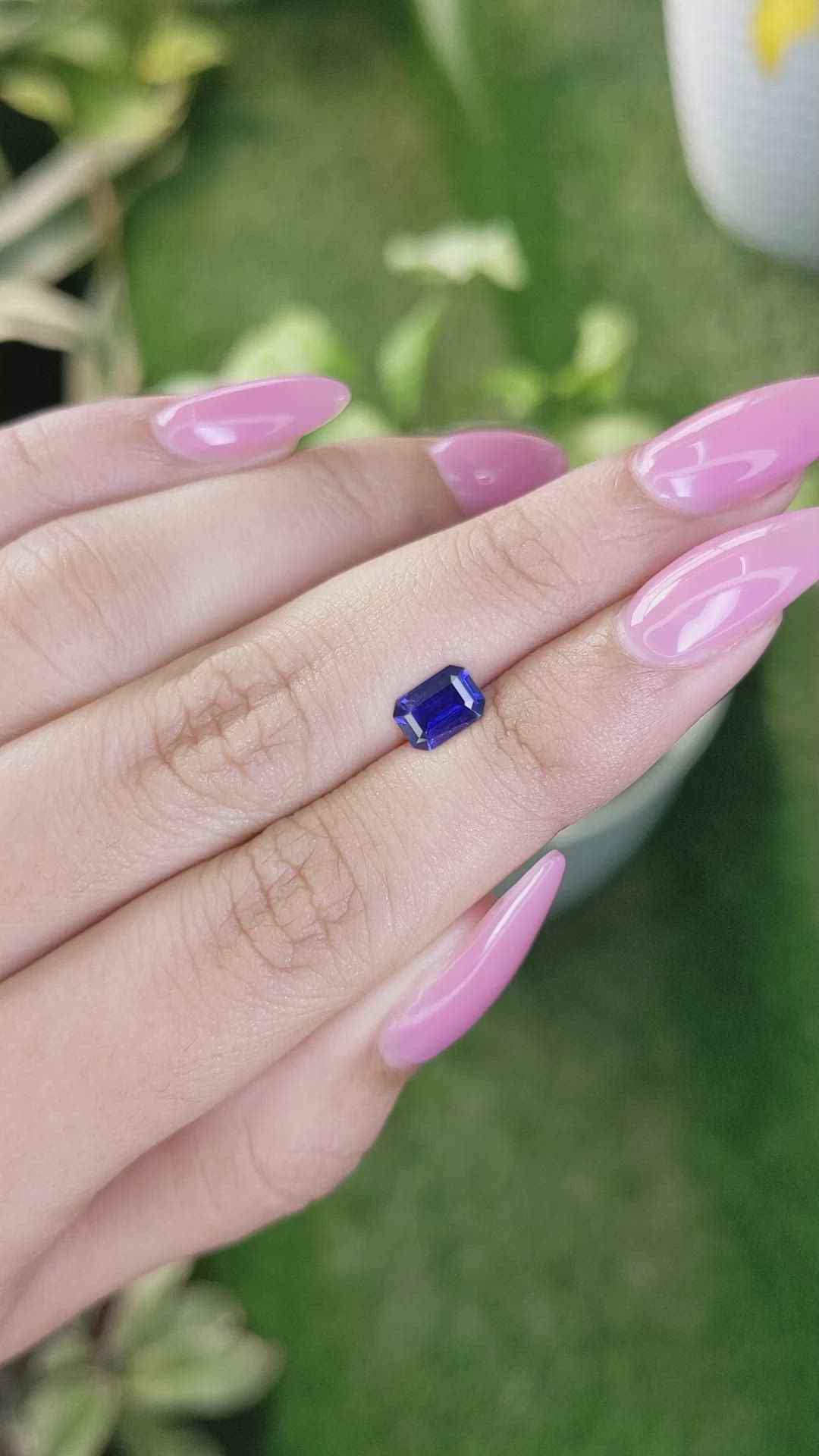 0.91 Ct. Blue Sapphire from Ceylon (Sri Lanka) Size Video
