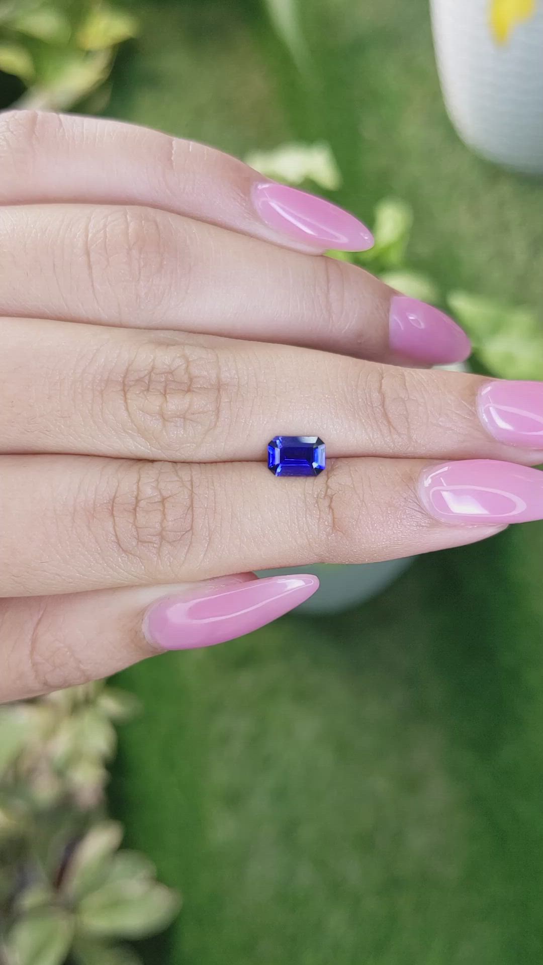0.91 Ct. Blue Sapphire from Ceylon (Sri Lanka) Size Video