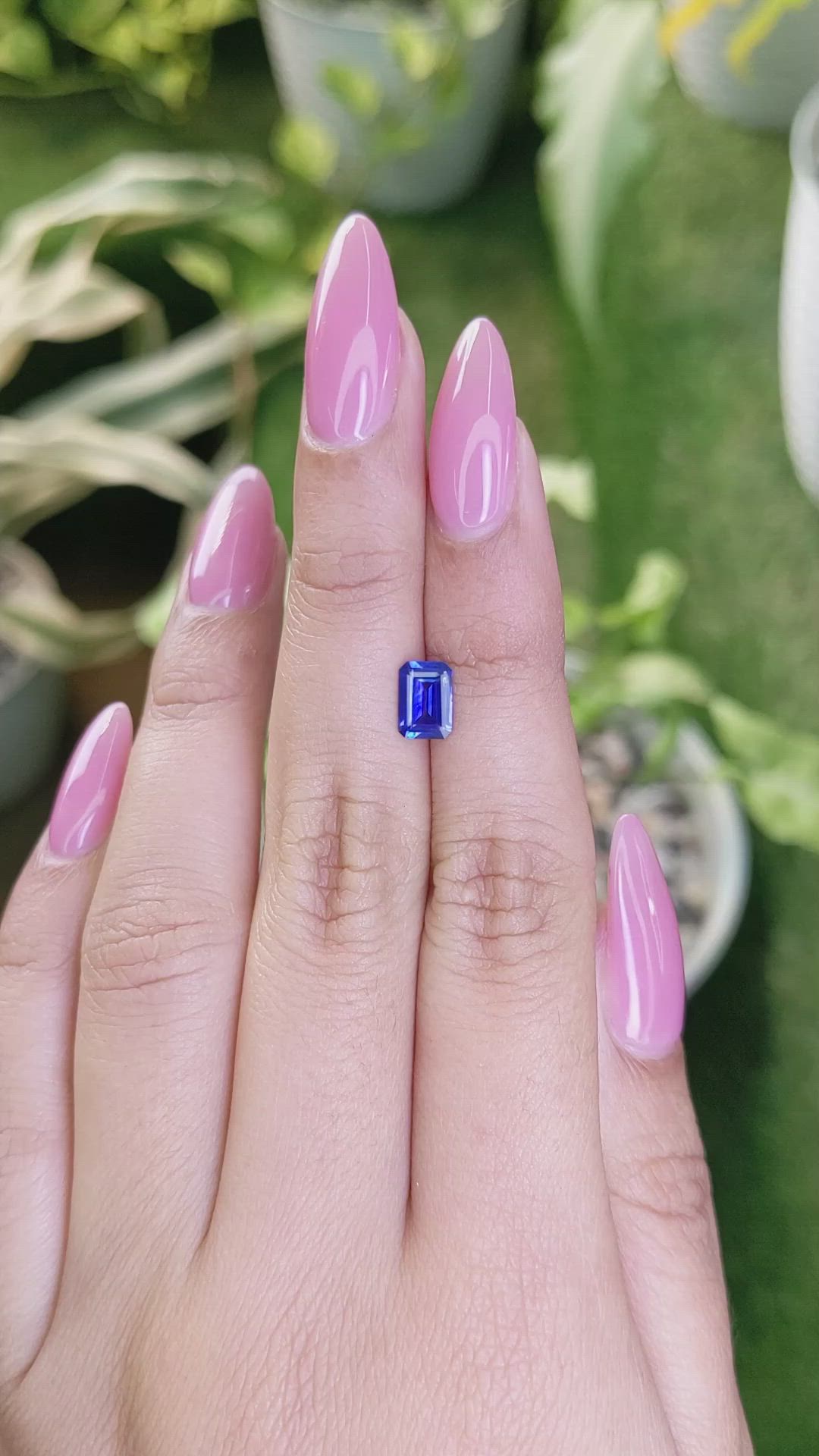 1.02 Ct. Blue Sapphire from Ceylon (Sri Lanka) Size Video