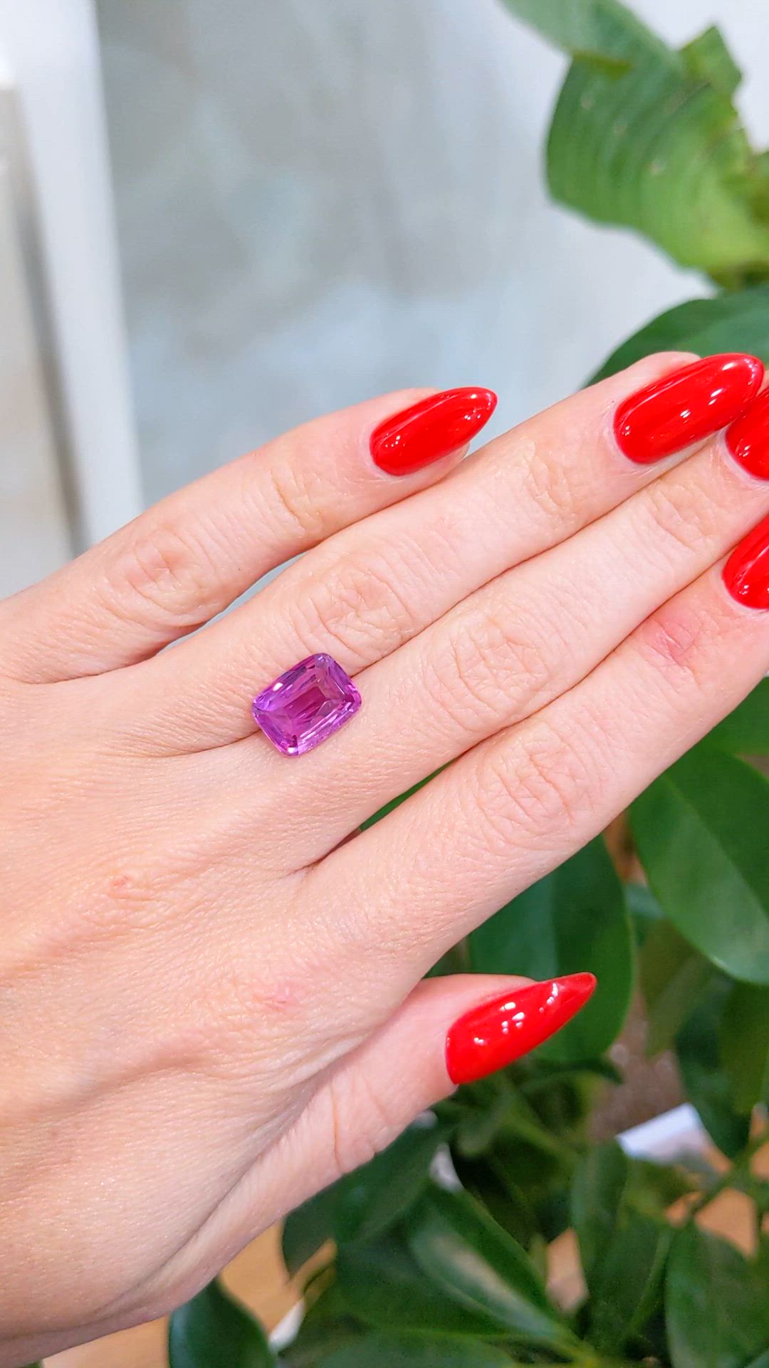 4.51 Ct. Pink Sapphire from Ceylon (Sri Lanka) Size Video