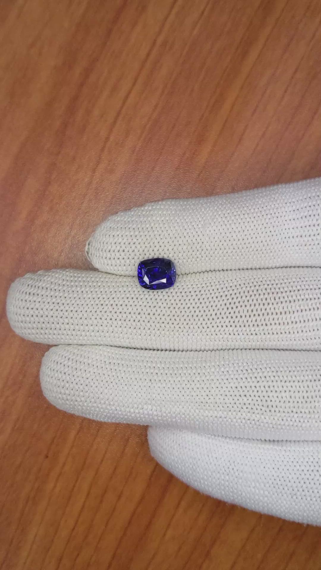 2.60 Ct. Blue Sapphire from Ceylon (Sri Lanka) Size Video