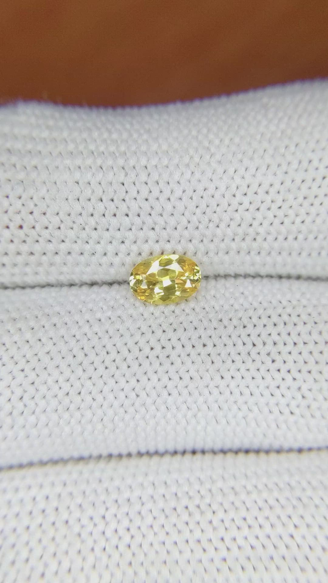 0.67 Ct. Yellow Sapphire from Ceylon (Sri Lanka) Size Video