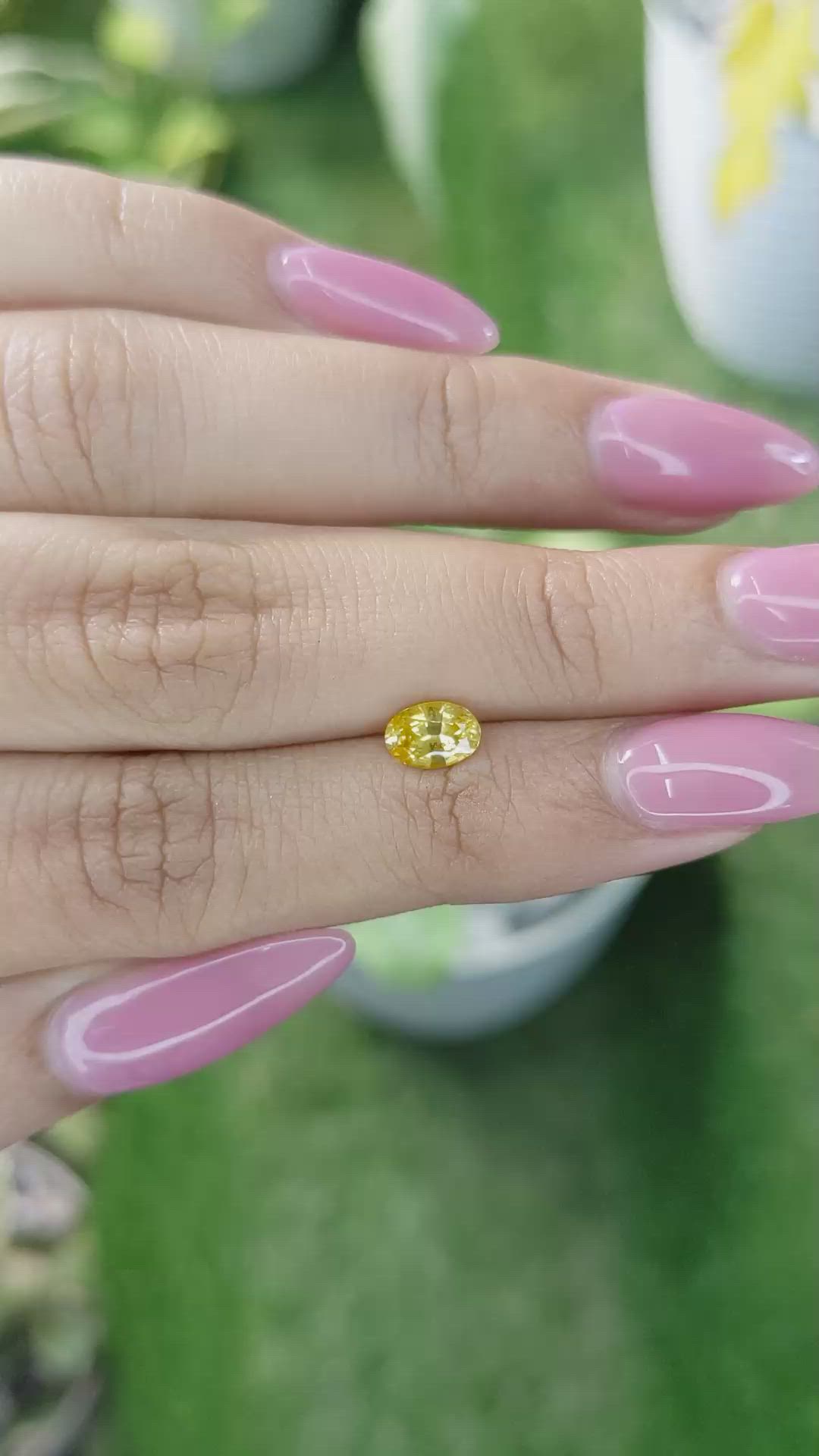 0.79 Ct. Yellow Sapphire from Ceylon (Sri Lanka) Size Video