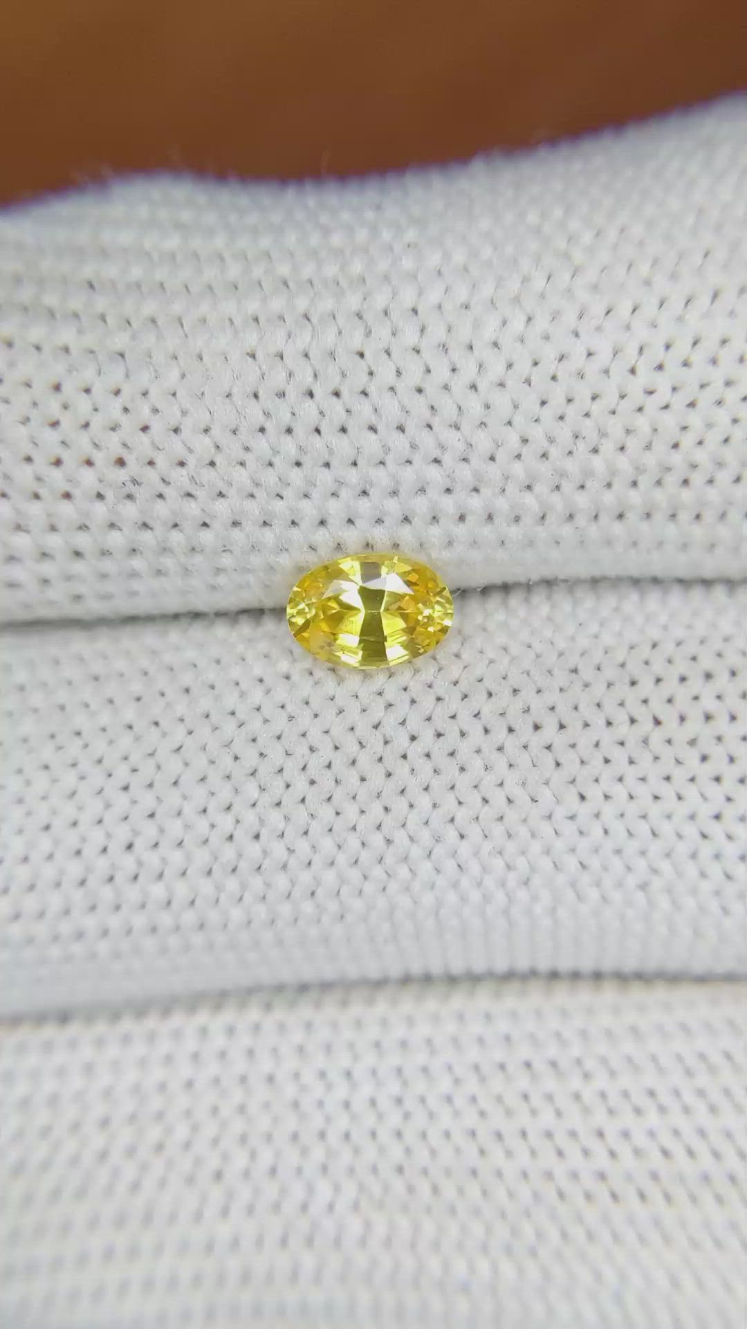 0.79 Ct. Yellow Sapphire from Ceylon (Sri Lanka) Size Video