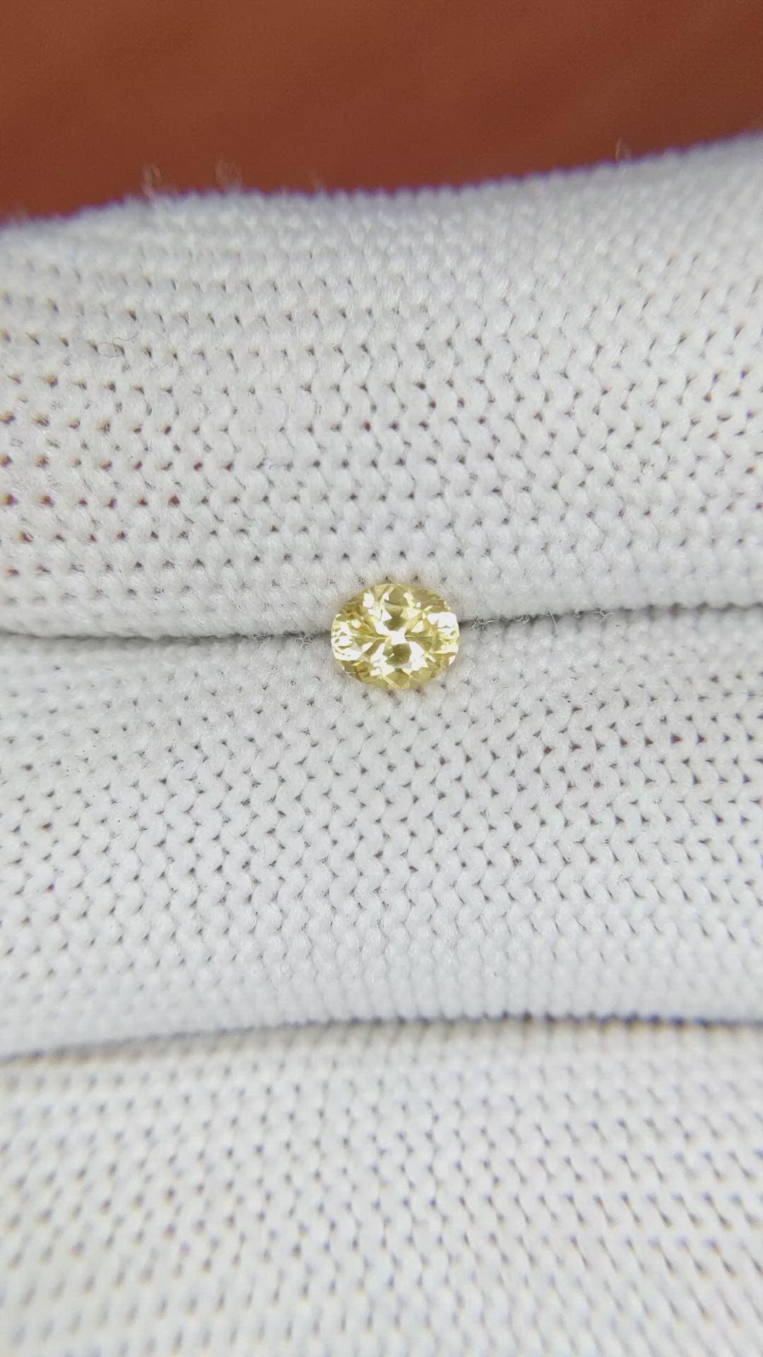 0.43 Ct. Yellow Sapphire from Ceylon (Sri Lanka) Size Video
