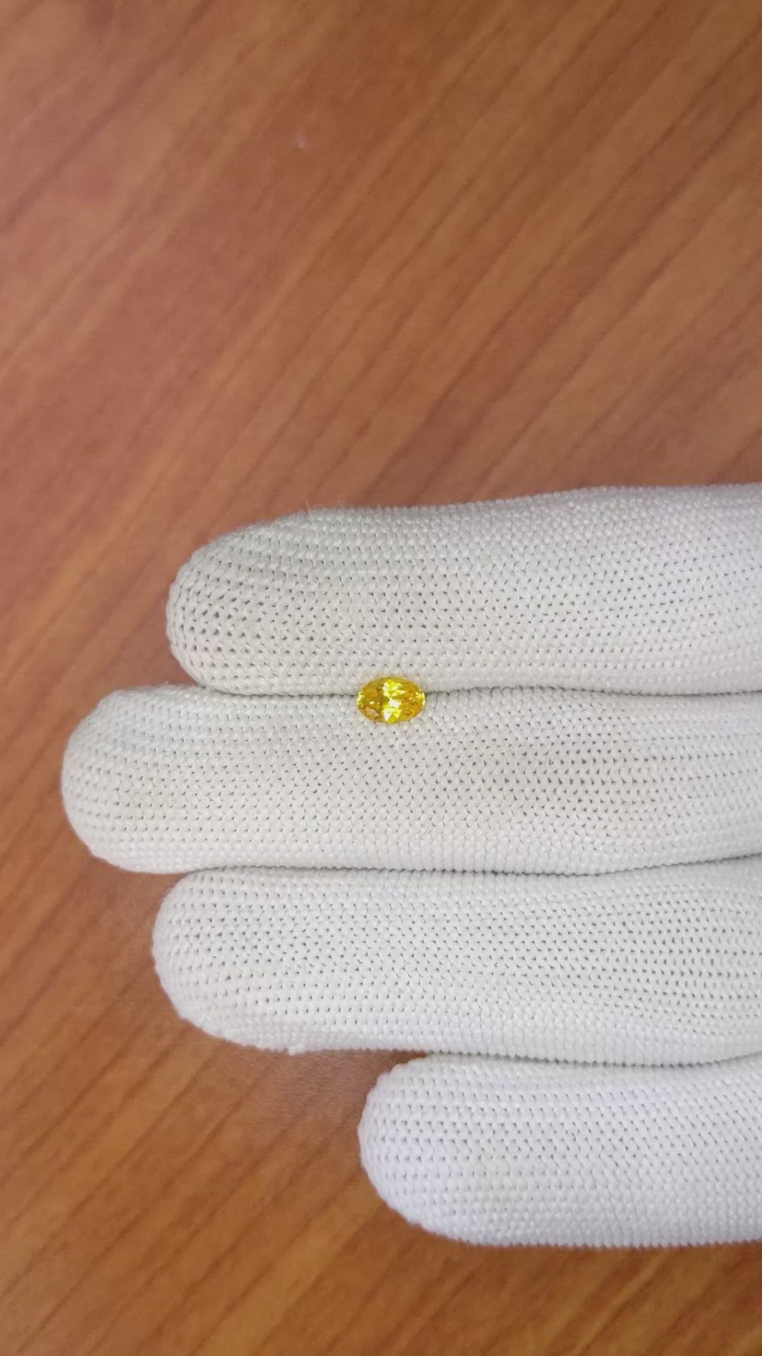 0.48 Ct. Yellow Sapphire from Ceylon (Sri Lanka) Size Video