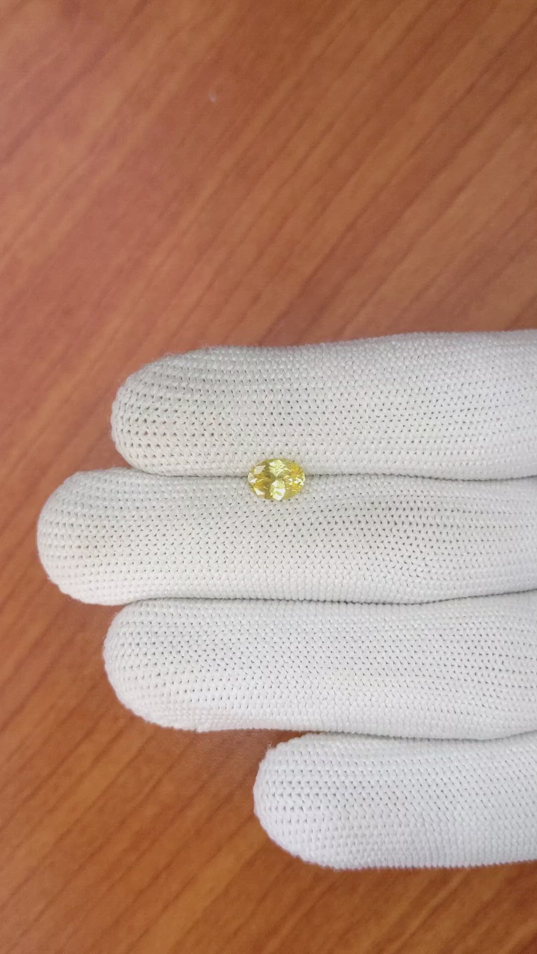 0.83 Ct. Yellow Sapphire from Ceylon (Sri Lanka) Size Video