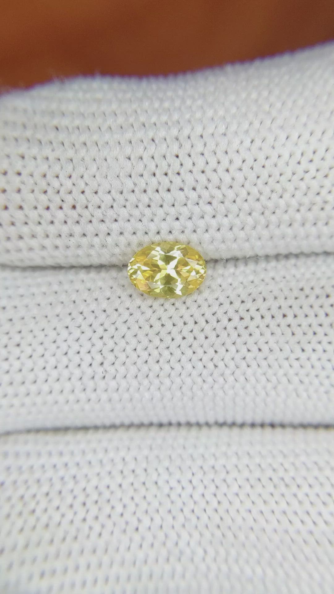 0.83 Ct. Yellow Sapphire from Ceylon (Sri Lanka) Size Video