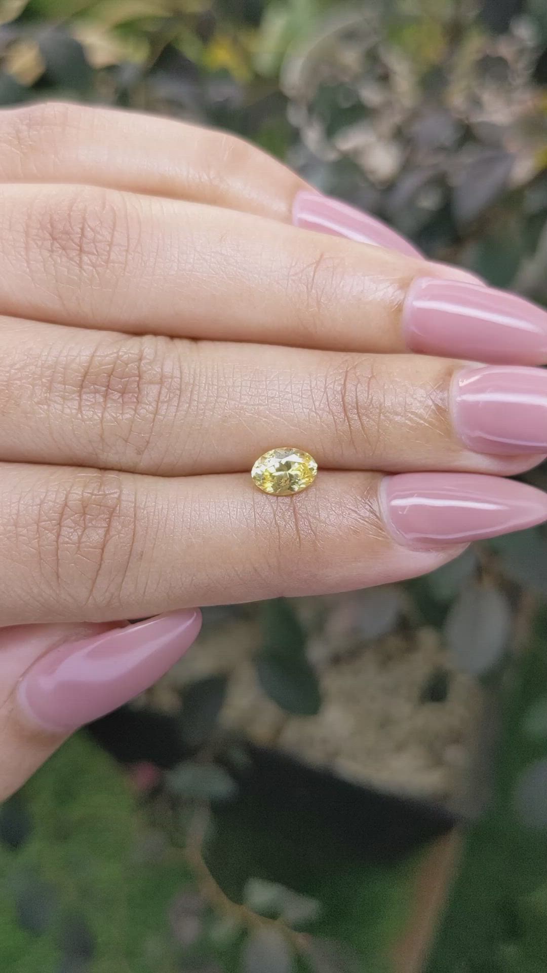 0.92 Ct. Yellow Sapphire from Ceylon (Sri Lanka) Size Video