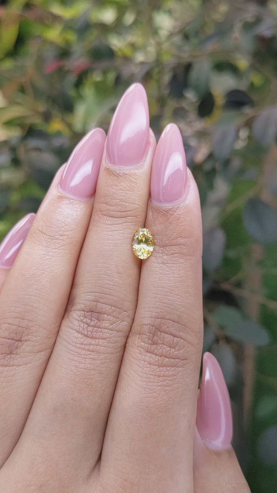 0.86 Ct. Yellow Sapphire from Ceylon (Sri Lanka) Size Video