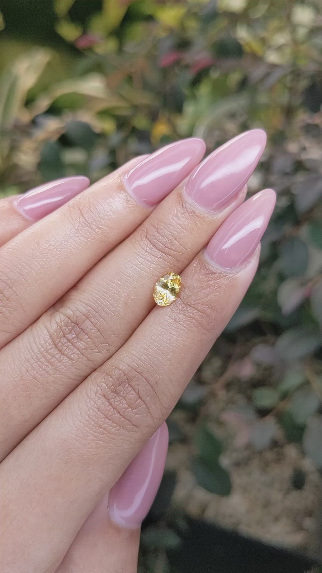 0.86 Ct. Yellow Sapphire from Ceylon (Sri Lanka) Size Video