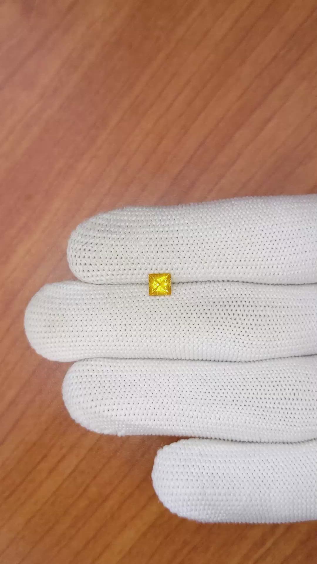 0.59 Ct. Orangish Yellow Sapphire from Ceylon (Sri Lanka) Size Video