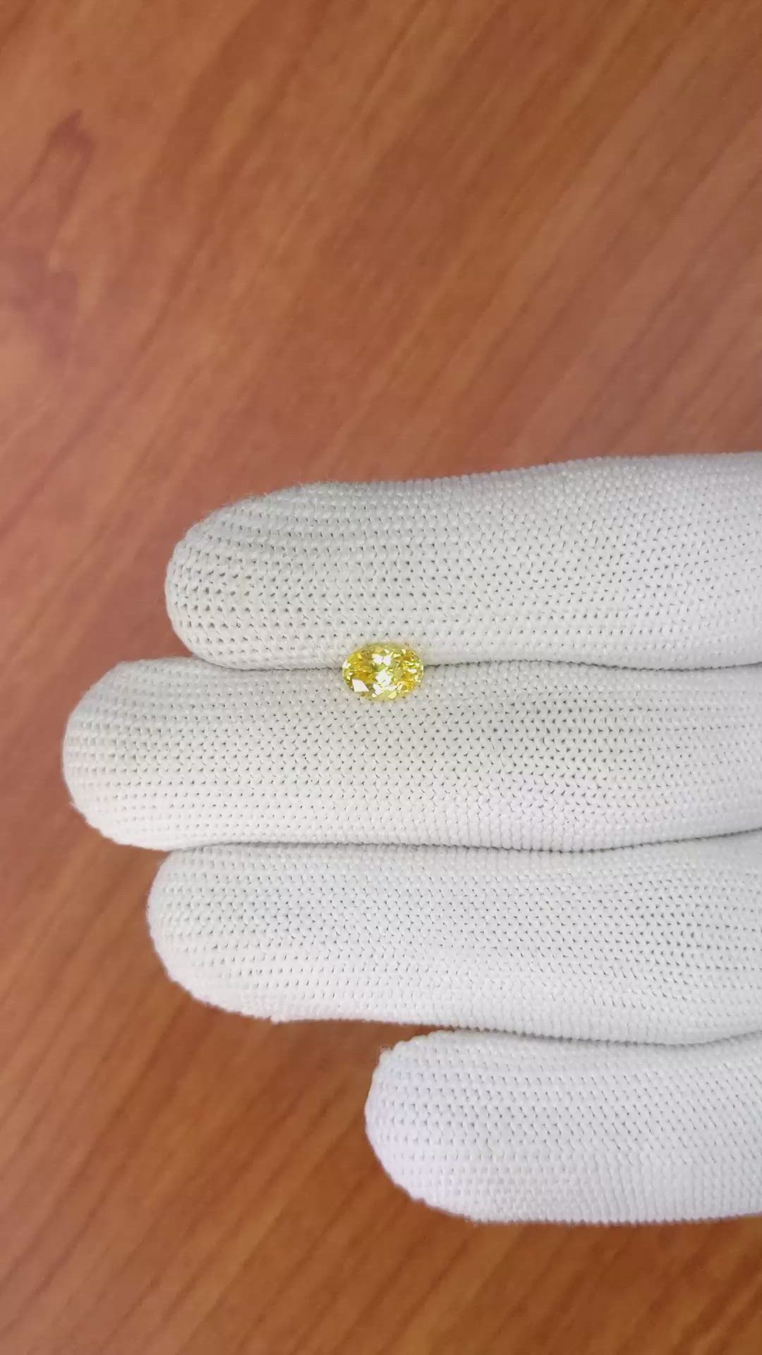 0.93 Ct. Yellow Sapphire from Ceylon (Sri Lanka) Size Video