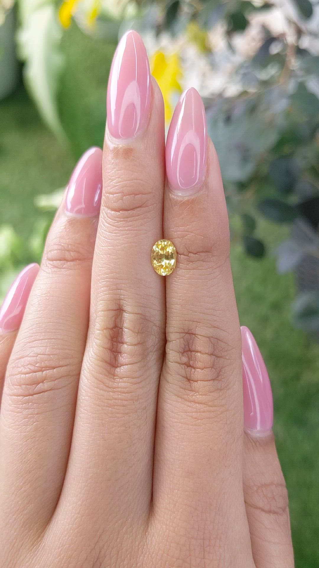 0.93 Ct. Yellow Sapphire from Ceylon (Sri Lanka) Size Video
