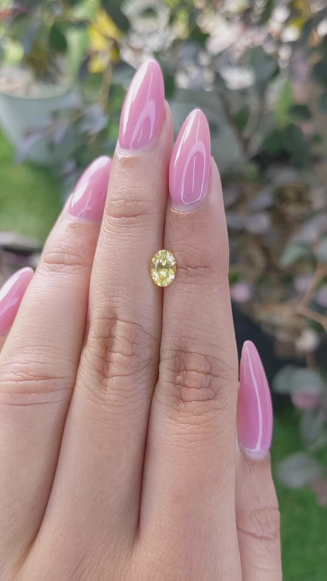 0.90 Ct. Yellow Sapphire from Ceylon (Sri Lanka) Size Video