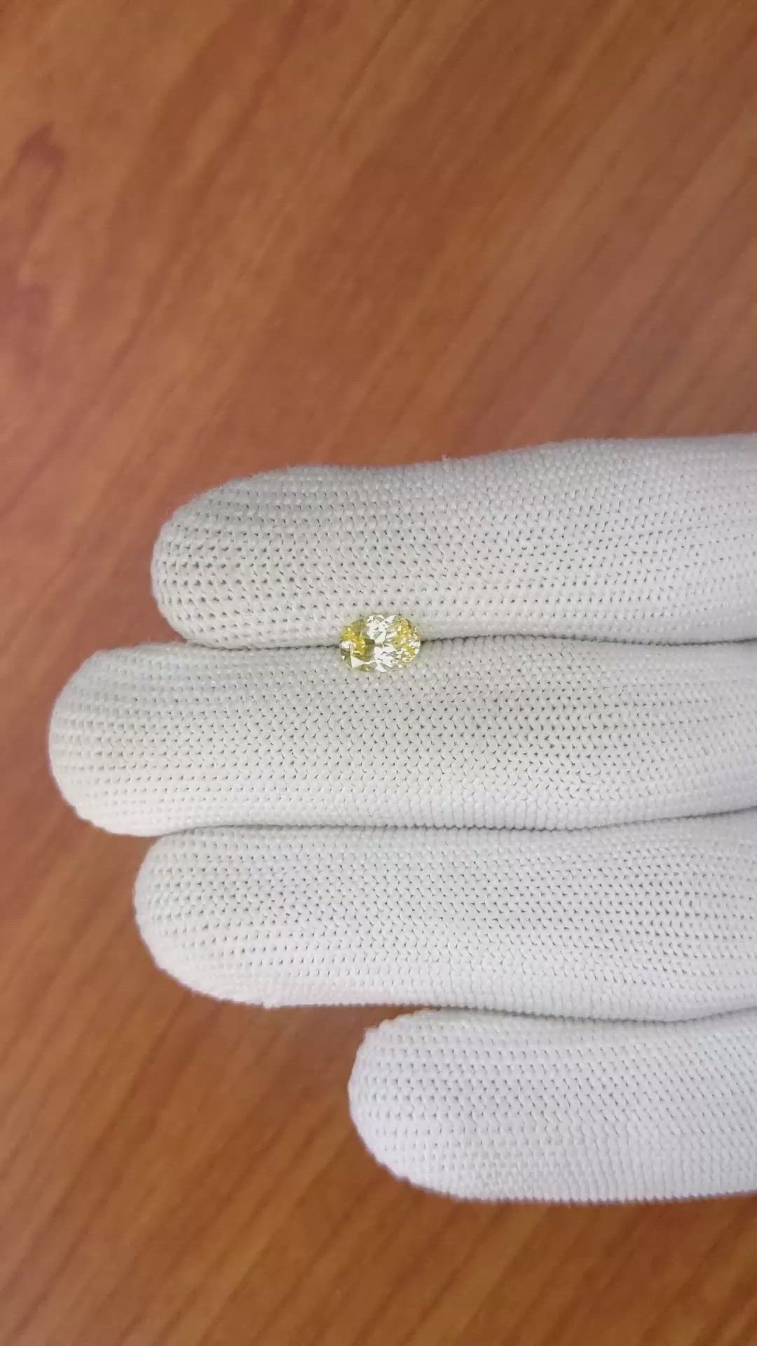 0.89 Ct. Yellow Sapphire from Ceylon (Sri Lanka) Size Video