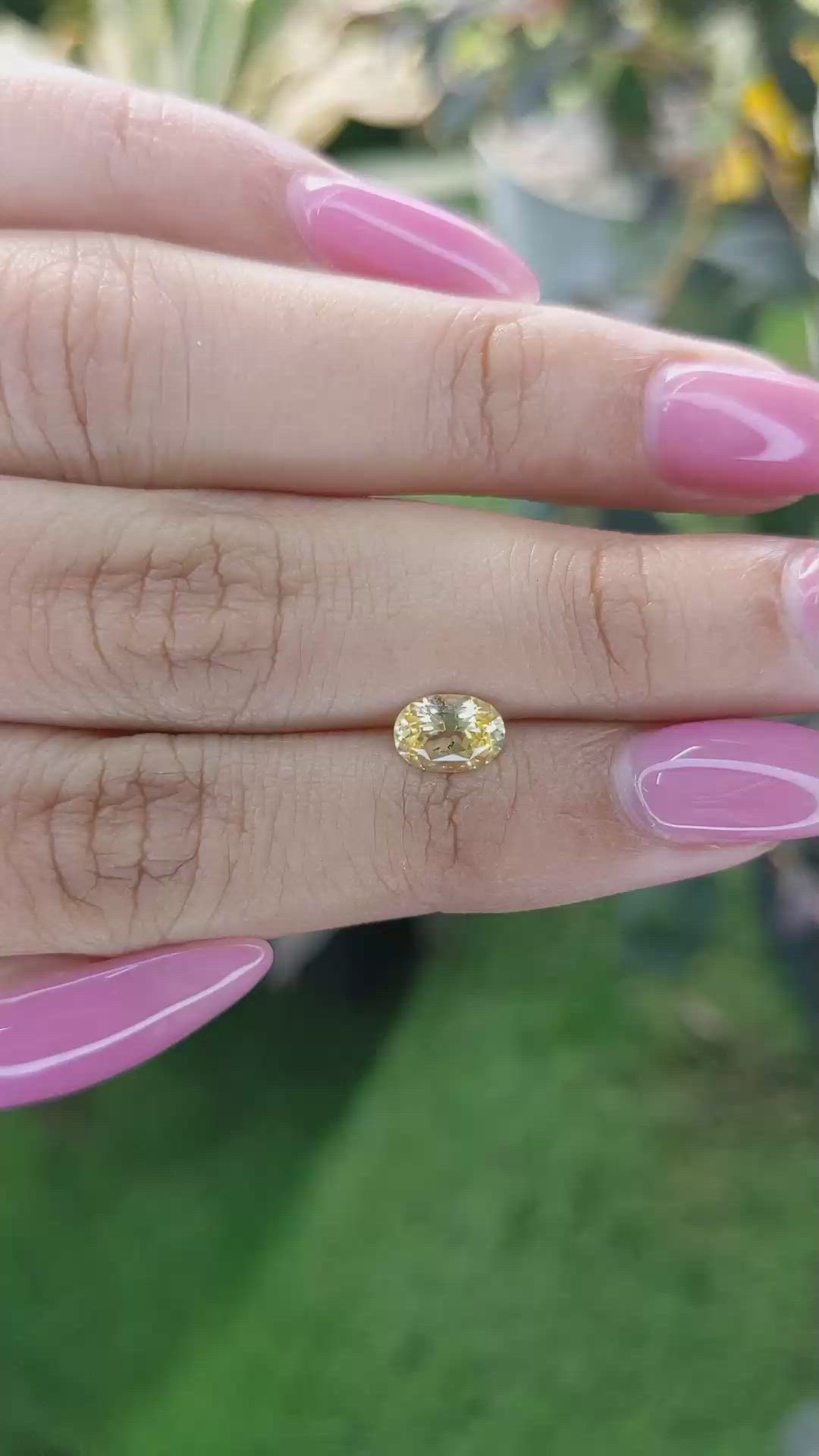 0.89 Ct. Yellow Sapphire from Ceylon (Sri Lanka) Size Video