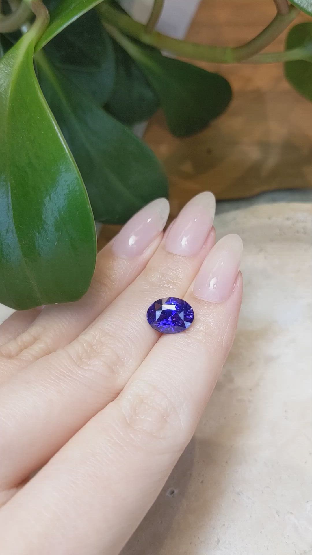 4.01 Ct. Color Change Sapphire from Ceylon (Sri Lanka) Size Video