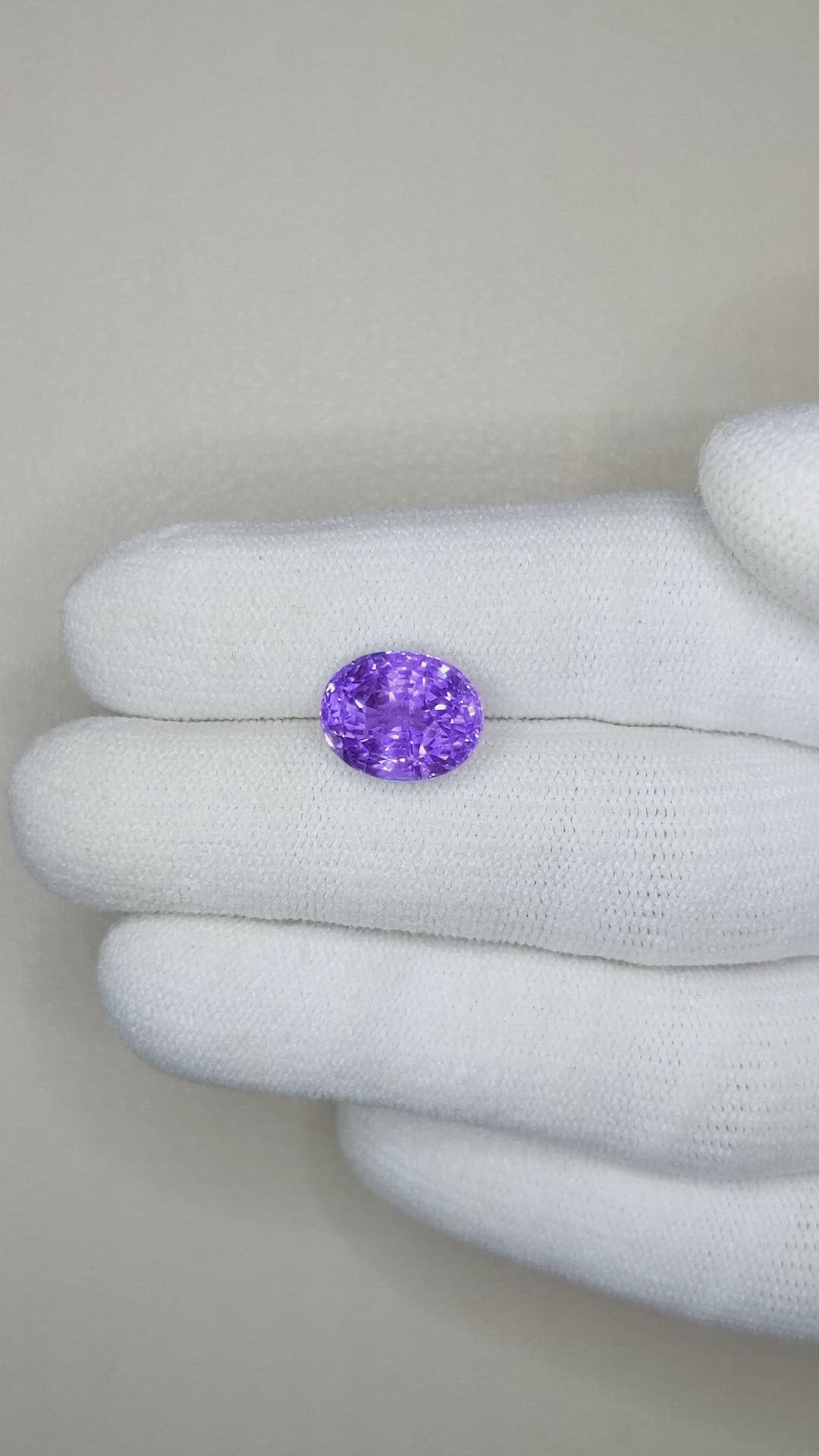 6.11 Ct. Purple Sapphire from Ceylon (Sri Lanka) Size Video