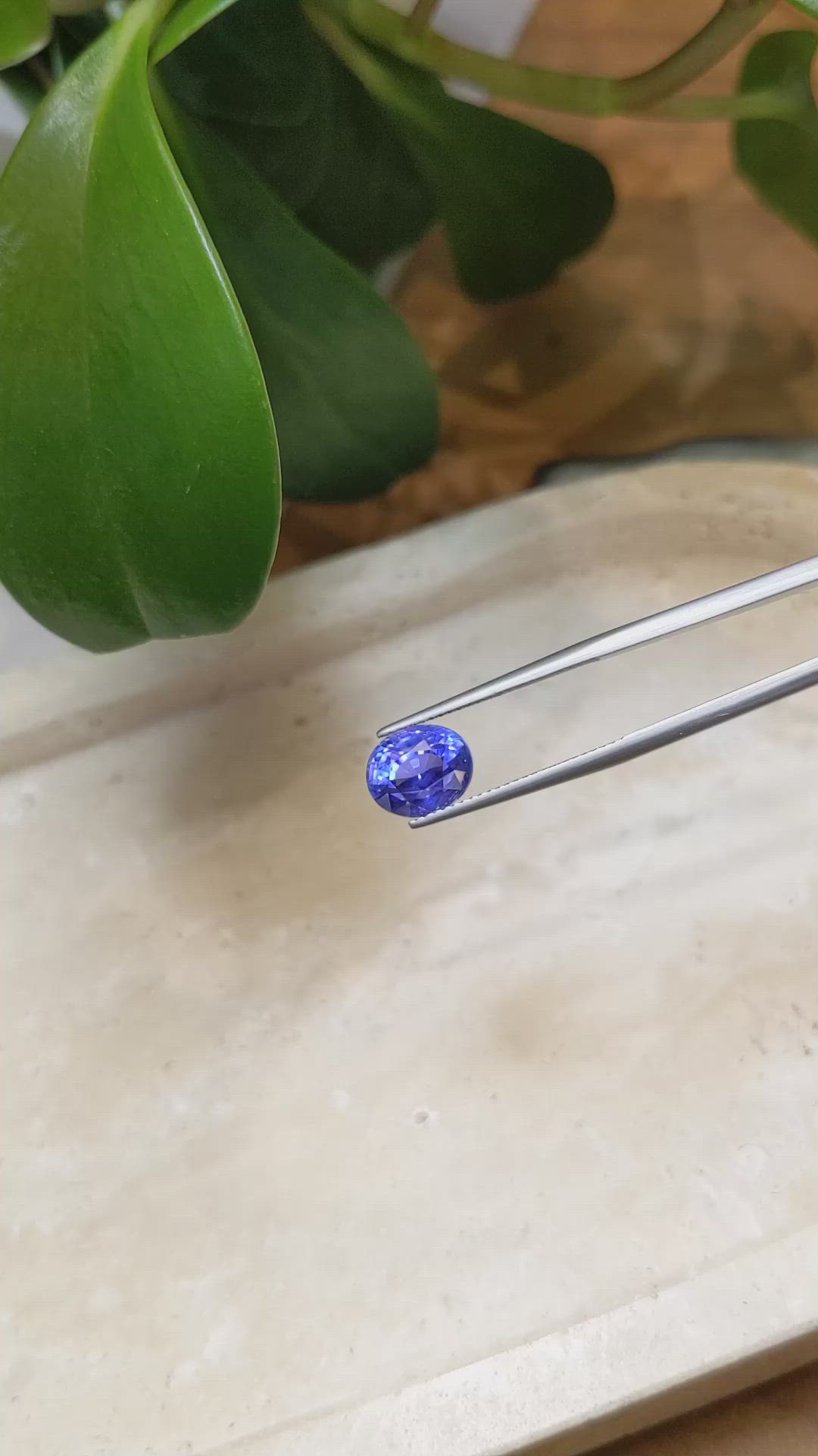 4.62 Ct. Blue Sapphire from Ceylon (Sri Lanka) Size Video