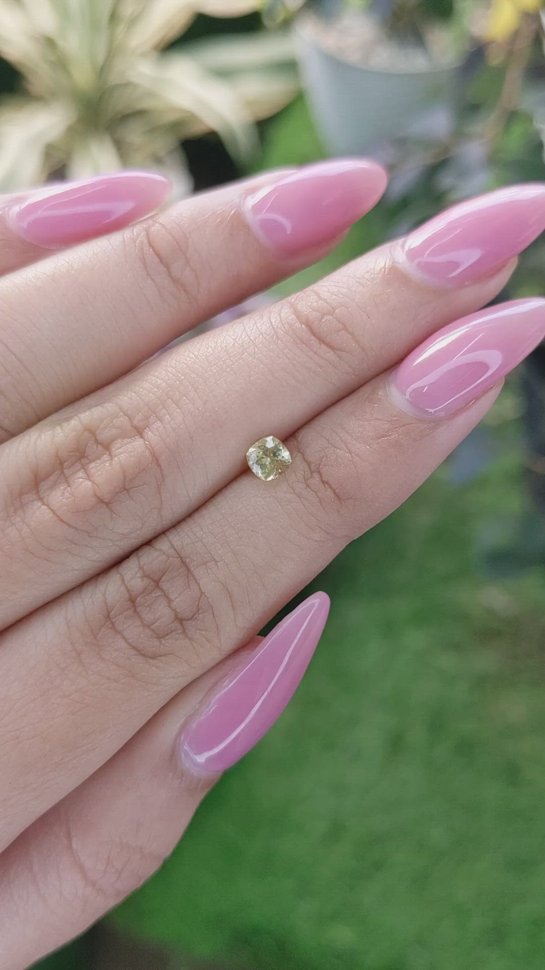 0.34 Ct. Yellow Sapphire from Ceylon (Sri Lanka) Size Video