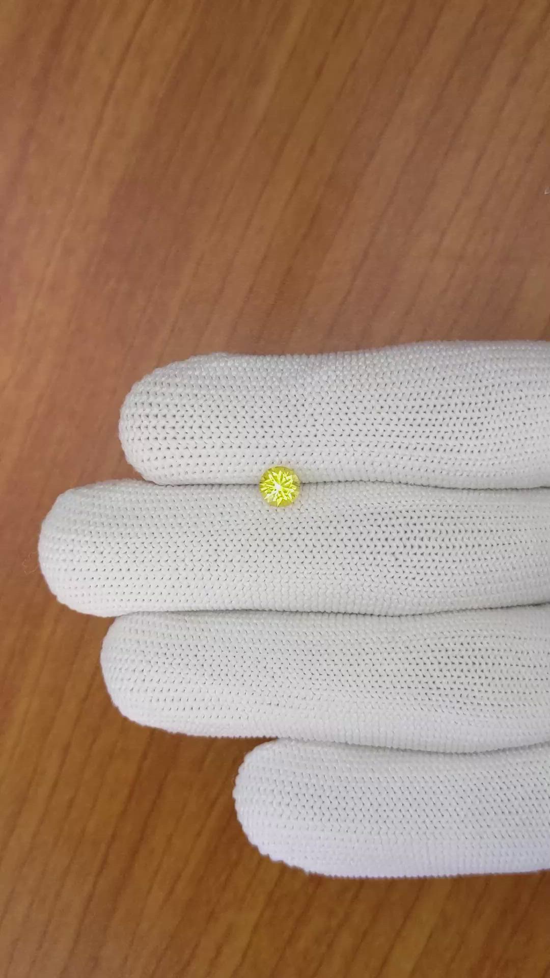 0.62 Ct. Yellow Sapphire from Ceylon (Sri Lanka) Size Video