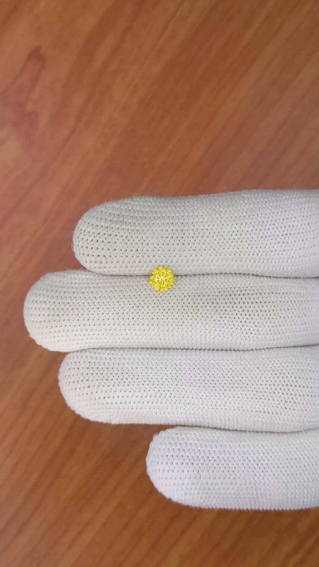 0.59 Ct. Yellow Sapphire from Ceylon (Sri Lanka) Size Video
