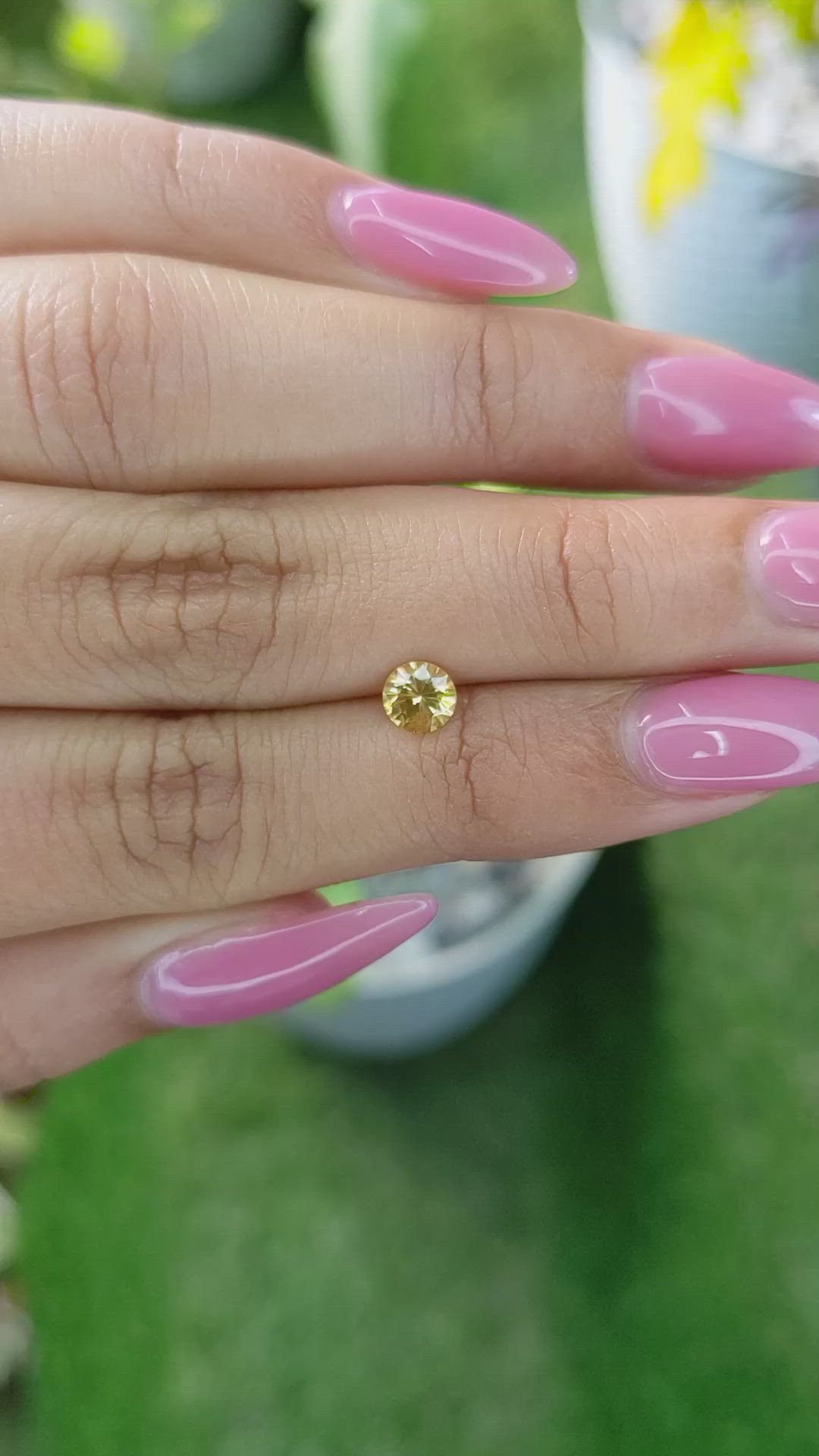 0.57 Ct. Yellow Sapphire from Ceylon (Sri Lanka) Size Video
