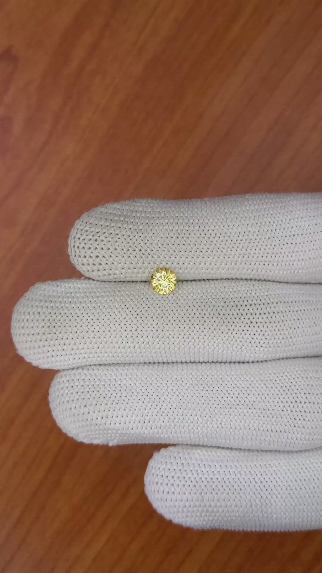 0.57 Ct. Yellow Sapphire from Ceylon (Sri Lanka) Size Video