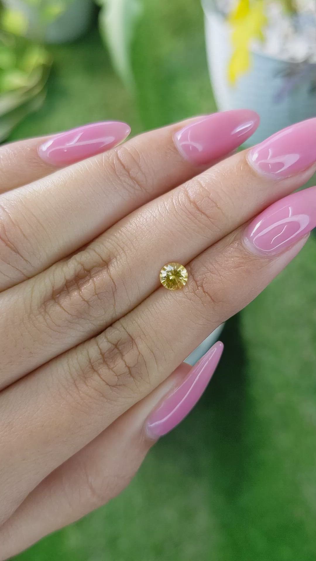 0.57 Ct. Yellow Sapphire from Ceylon (Sri Lanka) Size Video