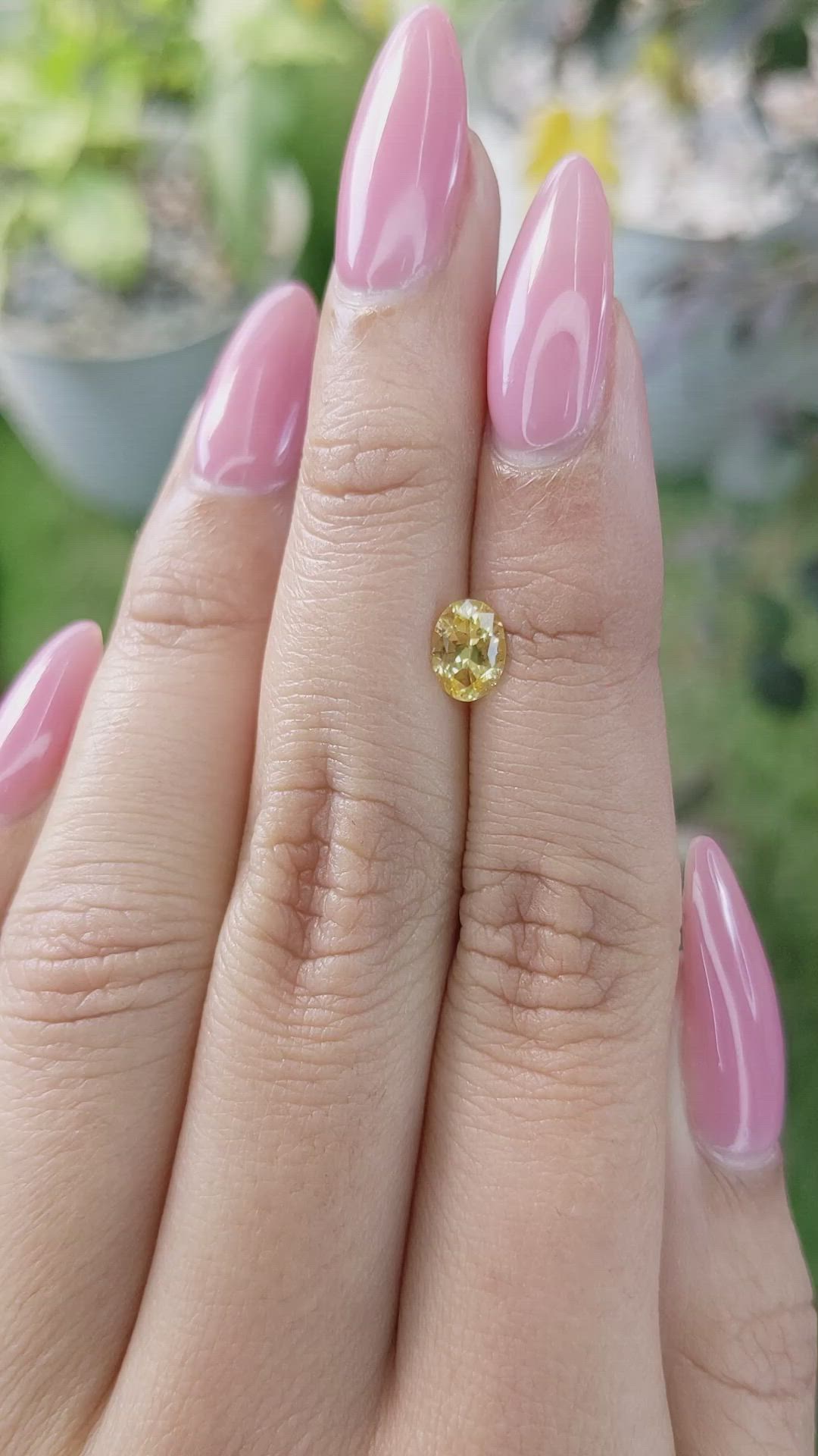 0.76 Ct. Yellow Sapphire from Ceylon (Sri Lanka) Size Video