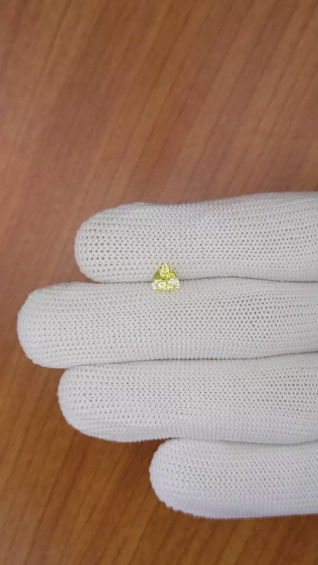 0.60 Ct. Yellow Sapphire from Ceylon (Sri Lanka) Size Video