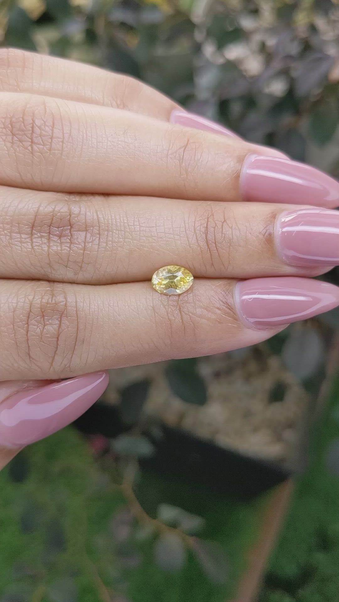0.83 Ct. Yellow Sapphire from Ceylon (Sri Lanka) Size Video