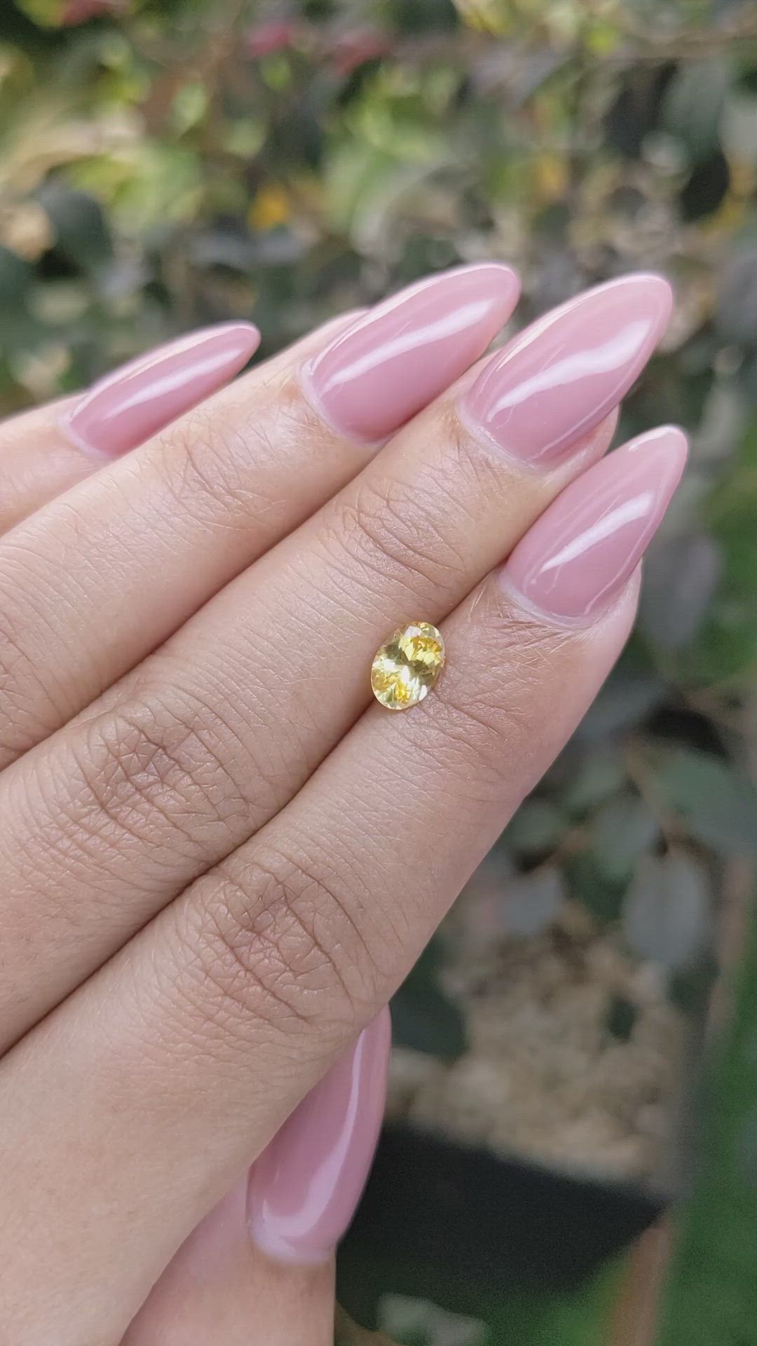 0.82 Ct. Yellow Sapphire from Ceylon (Sri Lanka) Size Video