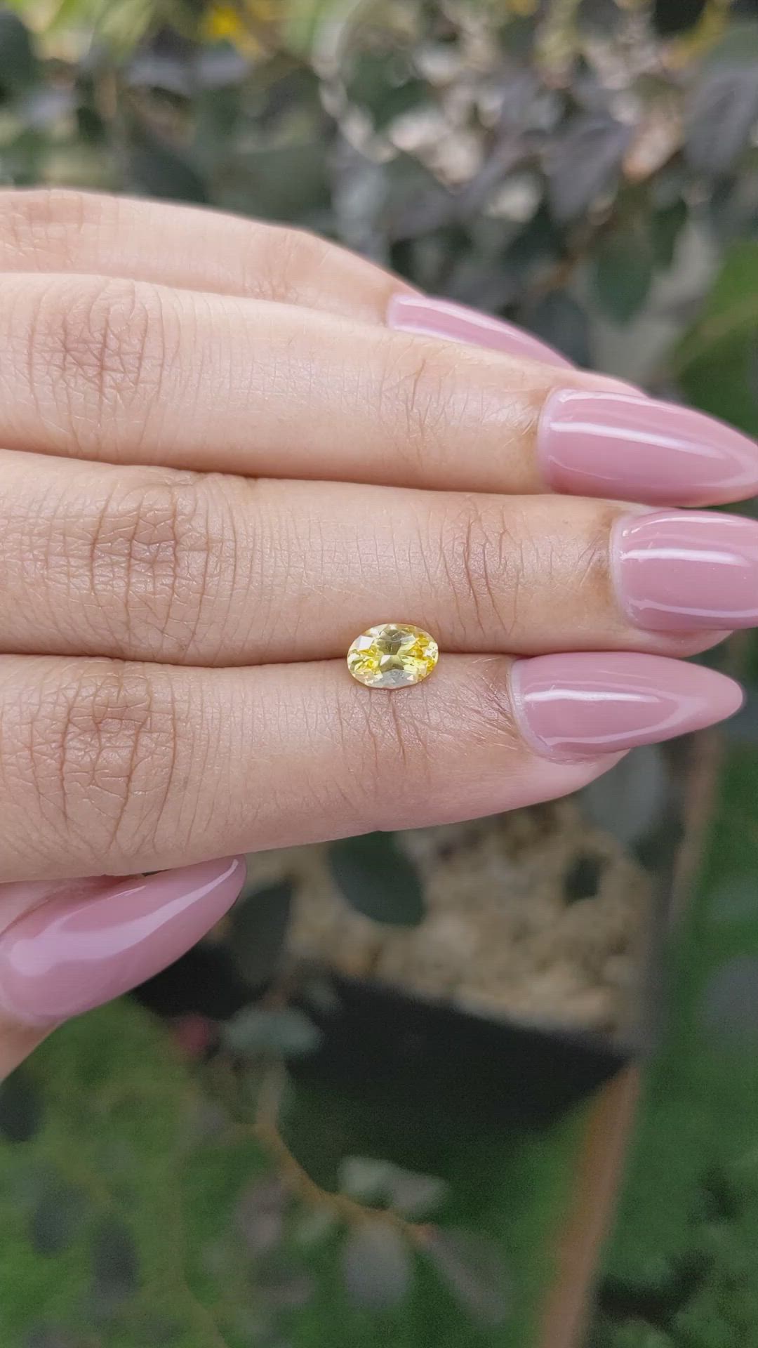 0.82 Ct. Yellow Sapphire from Ceylon (Sri Lanka) Size Video