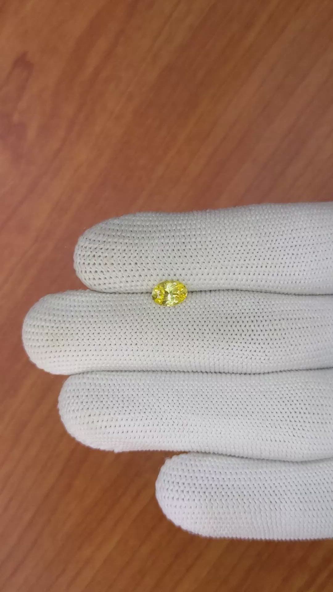 0.82 Ct. Yellow Sapphire from Ceylon (Sri Lanka) Size Video