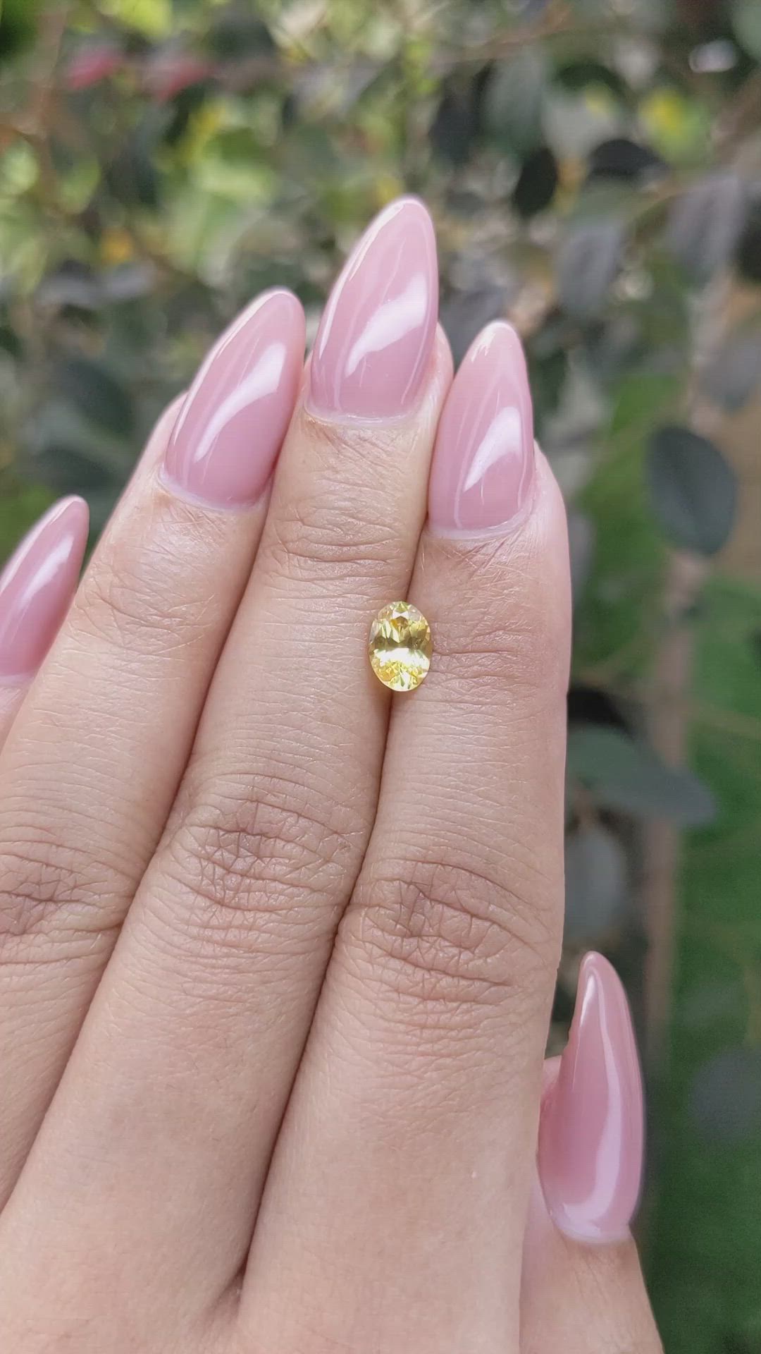0.82 Ct. Yellow Sapphire from Ceylon (Sri Lanka) Size Video