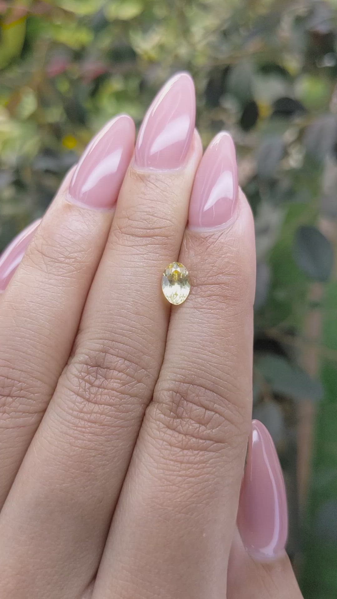 0.92 Ct. Yellow Sapphire from Ceylon (Sri Lanka) Size Video