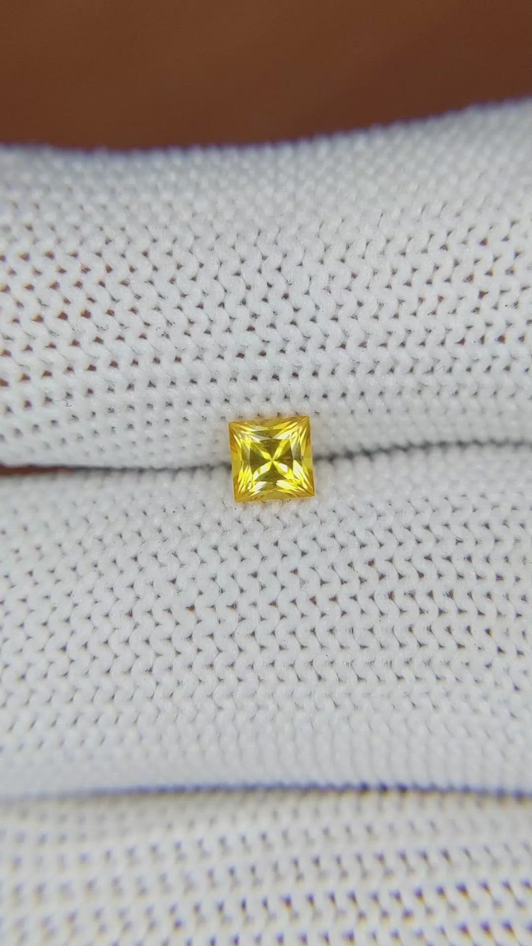 0.42 Ct. Orangish Yellow Sapphire from Ceylon (Sri Lanka) Size Video
