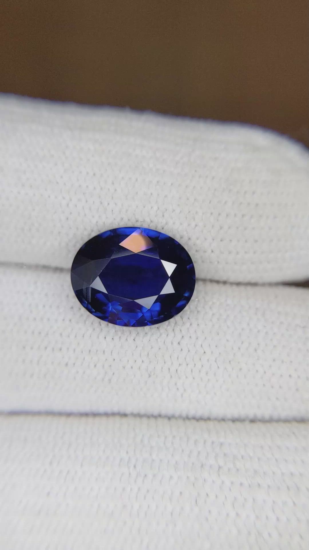 5.04 Ct. Blue Sapphire from Madagascar Size Video