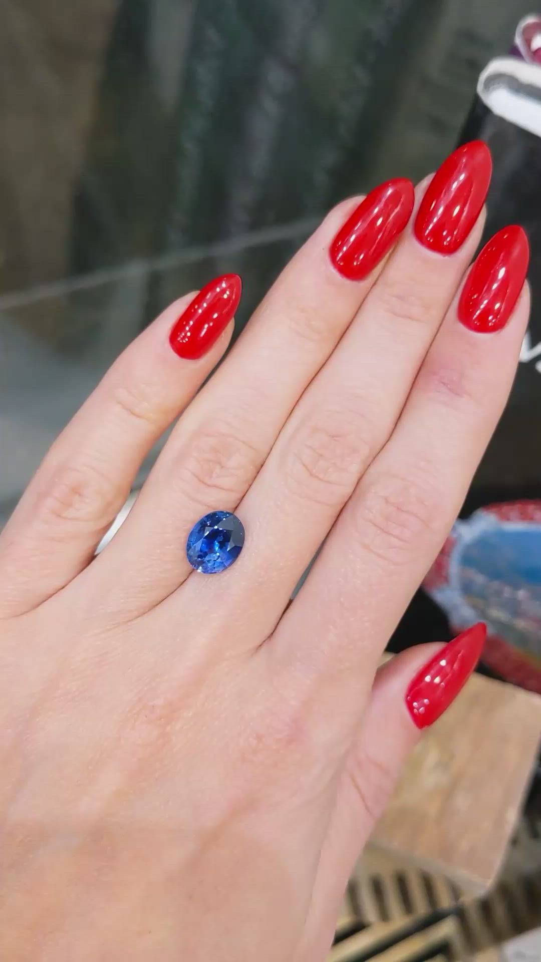 3.84 Ct. Blue Sapphire from Ceylon (Sri Lanka) Size Video