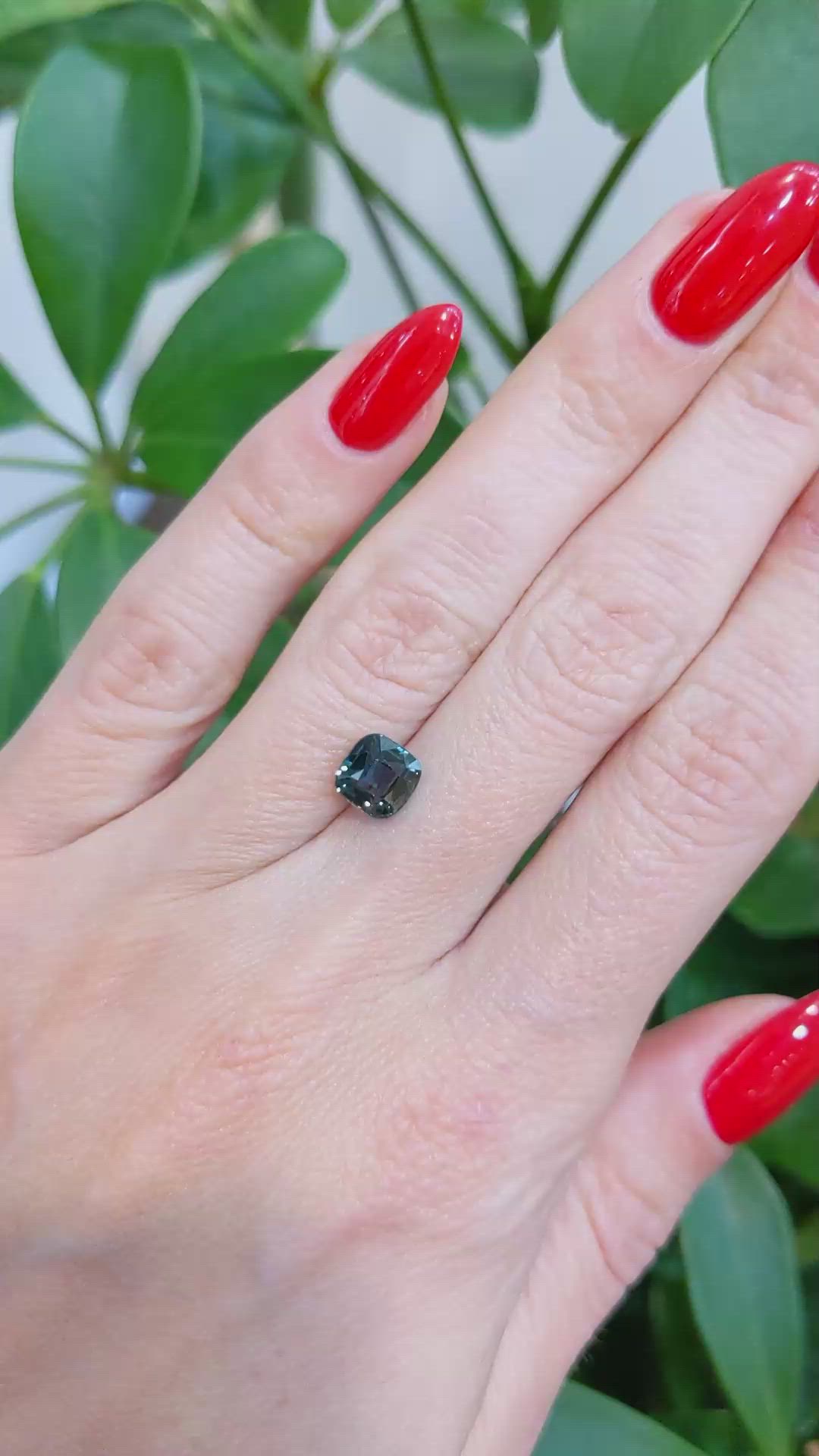 1.98 Ct. Green Sapphire from Ceylon (Sri Lanka) Size Video