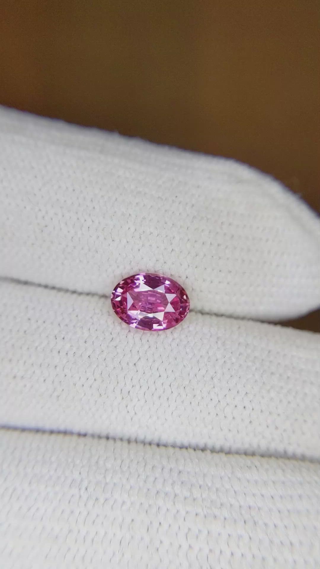 1.15 Ct. Pink Sapphire from Ceylon (Sri Lanka) Size Video