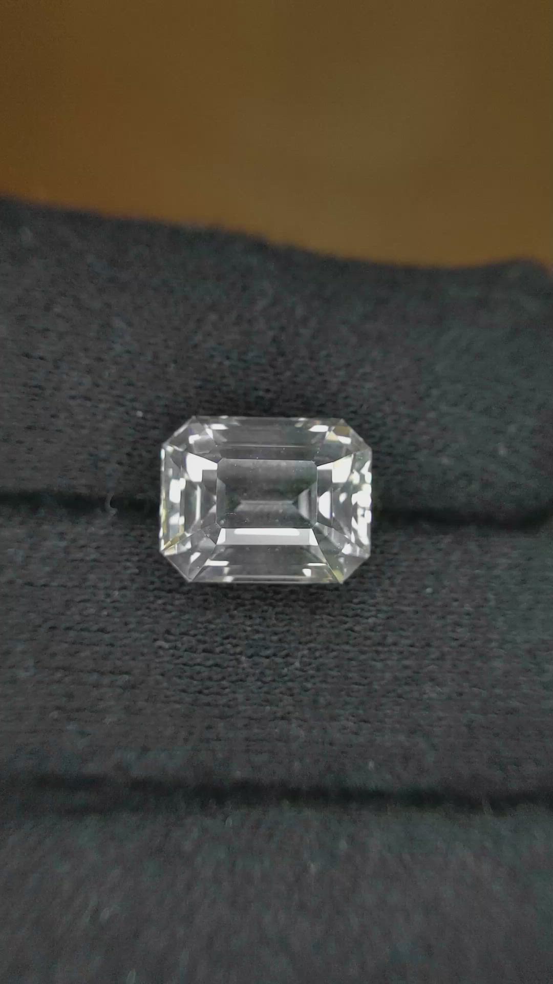 8.02 Ct. White Sapphire from Ceylon (Sri Lanka) Size Video