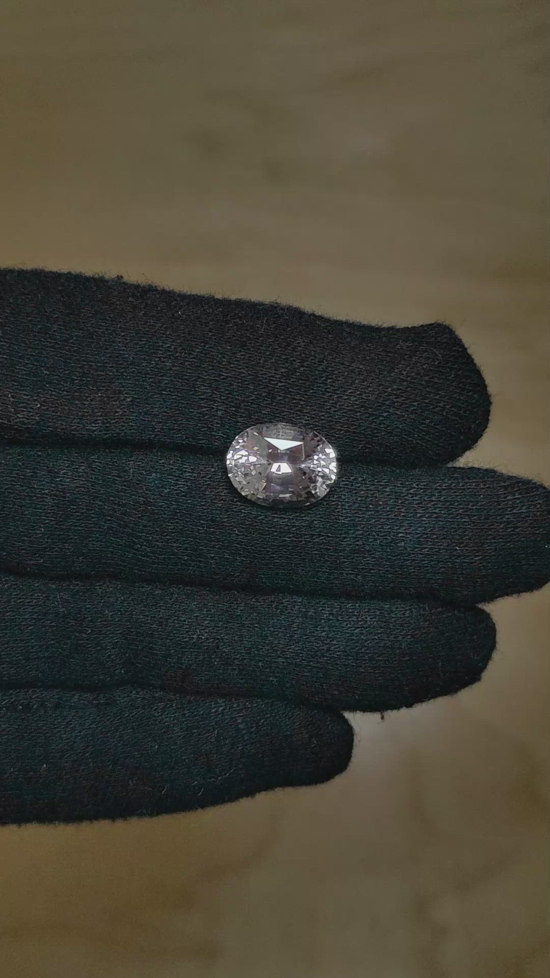 5.56 Ct. White Sapphire from Ceylon (Sri Lanka) Size Video