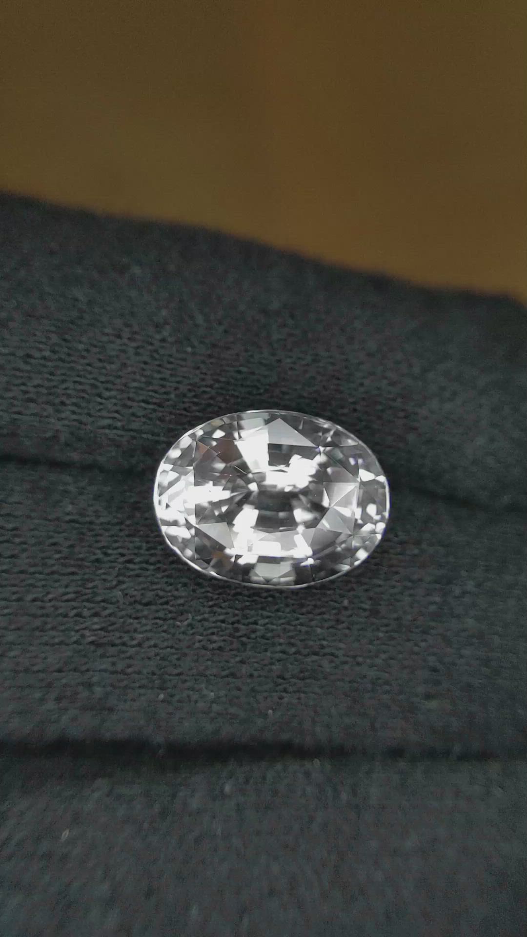 7.77 Ct. White Sapphire from Ceylon (Sri Lanka) Size Video