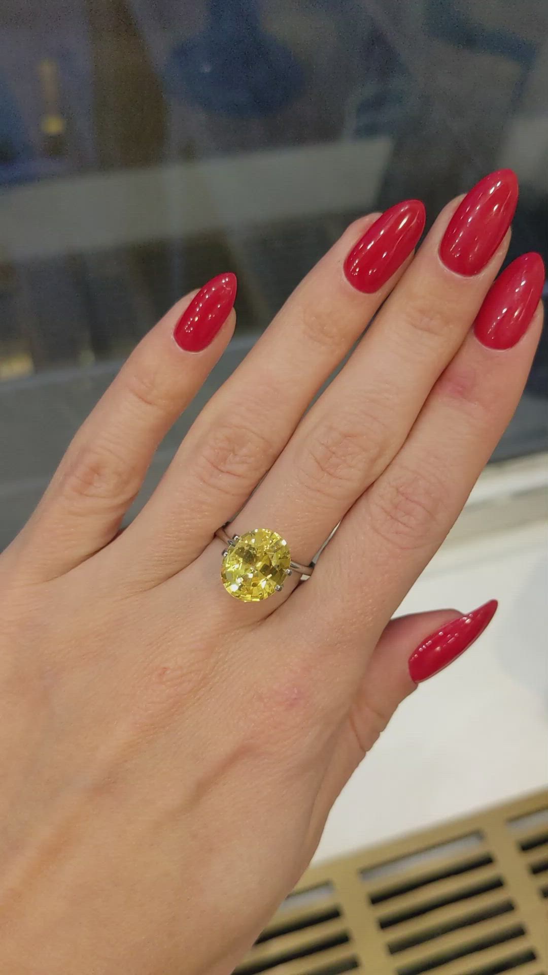 6.40 Ct. Yellow Sapphire from Ceylon (Sri Lanka) Size Video