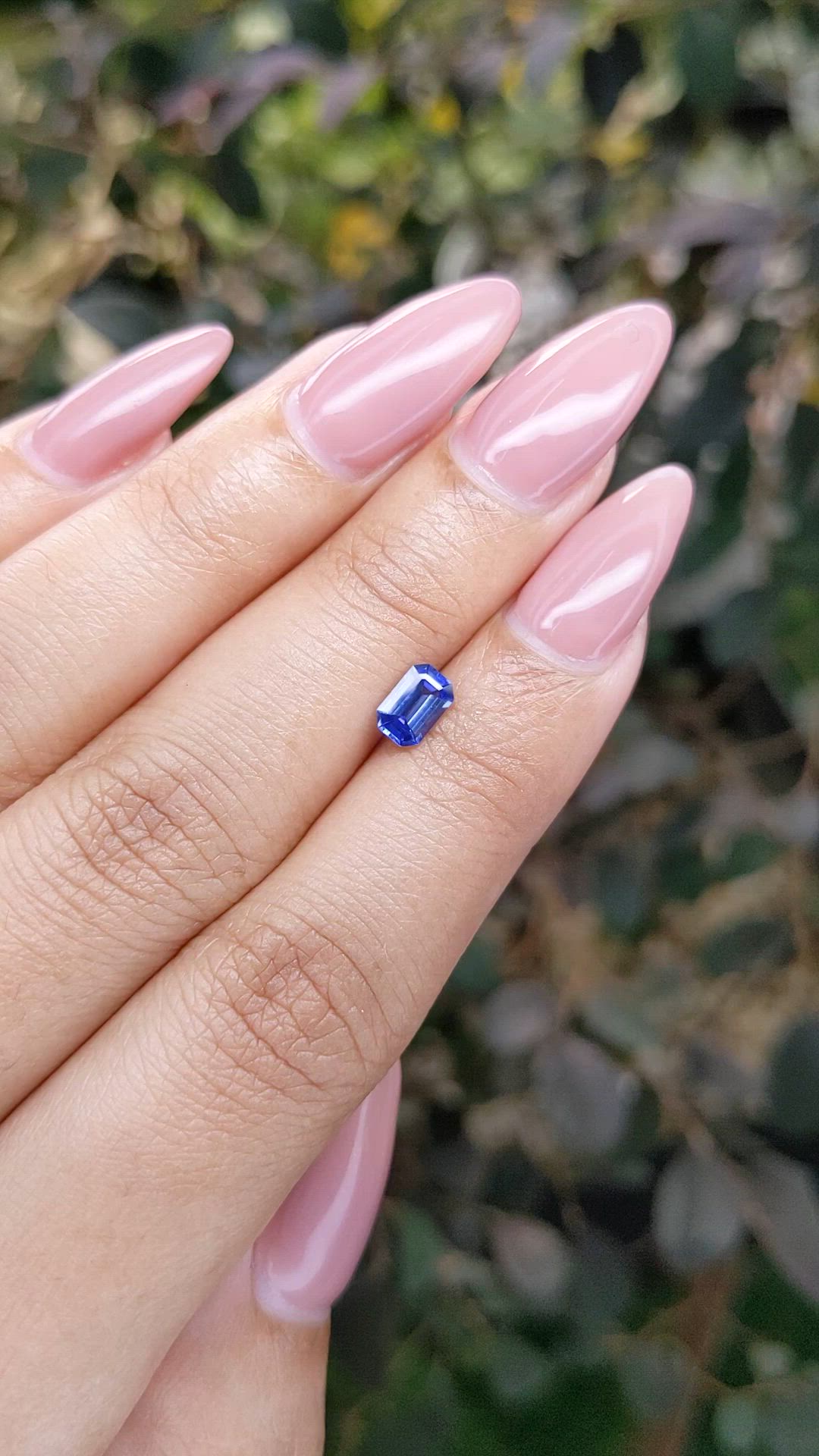 0.65 Ct. Blue Sapphire from Ceylon (Sri Lanka) Size Video