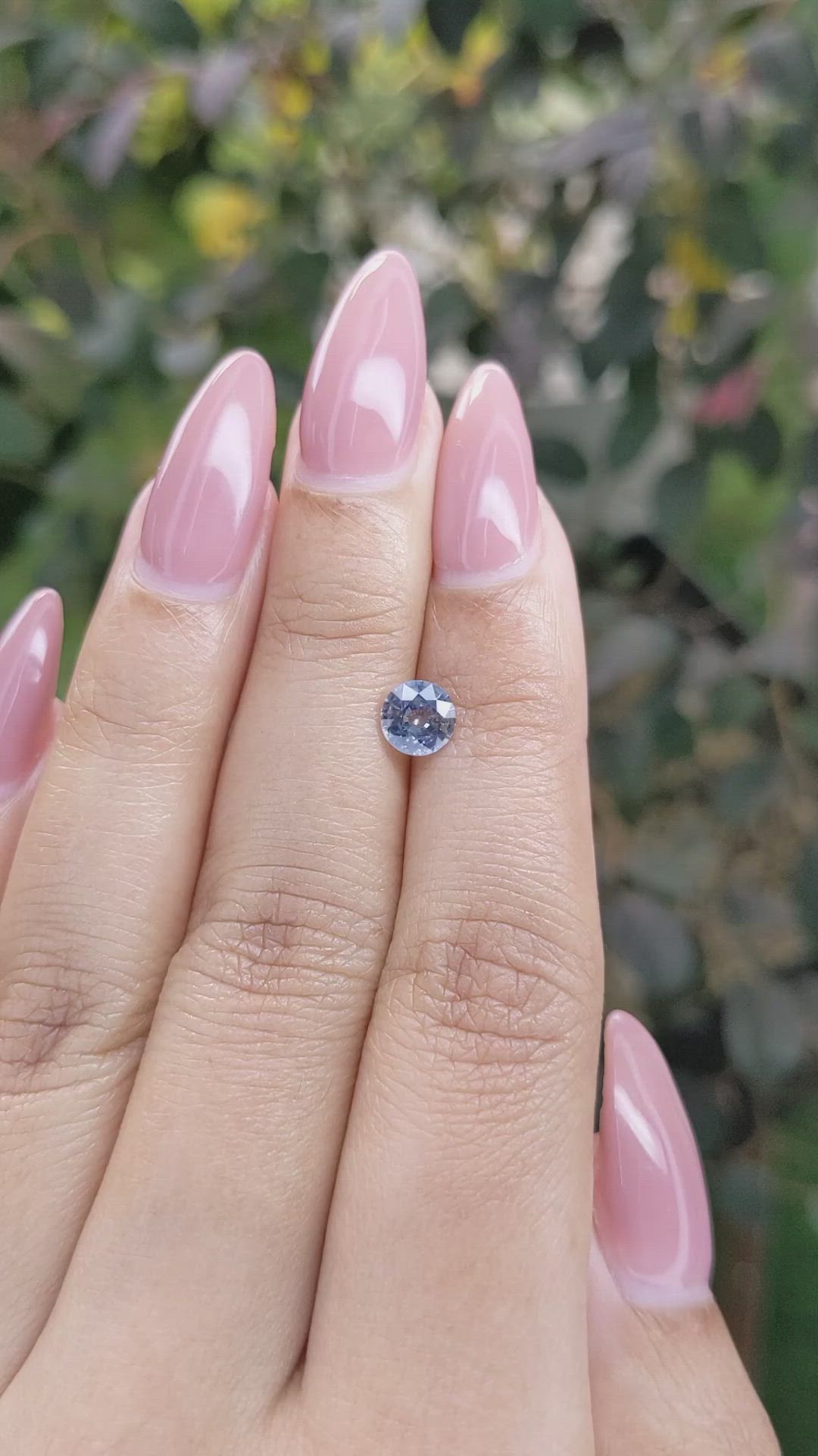 0.83 Ct. Bi Color Sapphire from Ceylon (Sri Lanka) Size Video