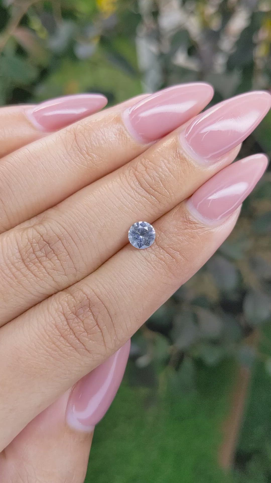 0.67 Ct. Bi Color / Parti Sapphire from Ceylon (Sri Lanka) Size Video